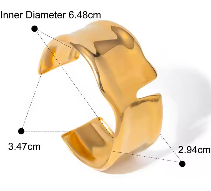 Molten Muse Cuff