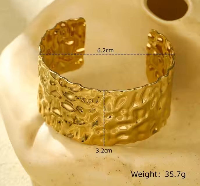 Dune Cuff