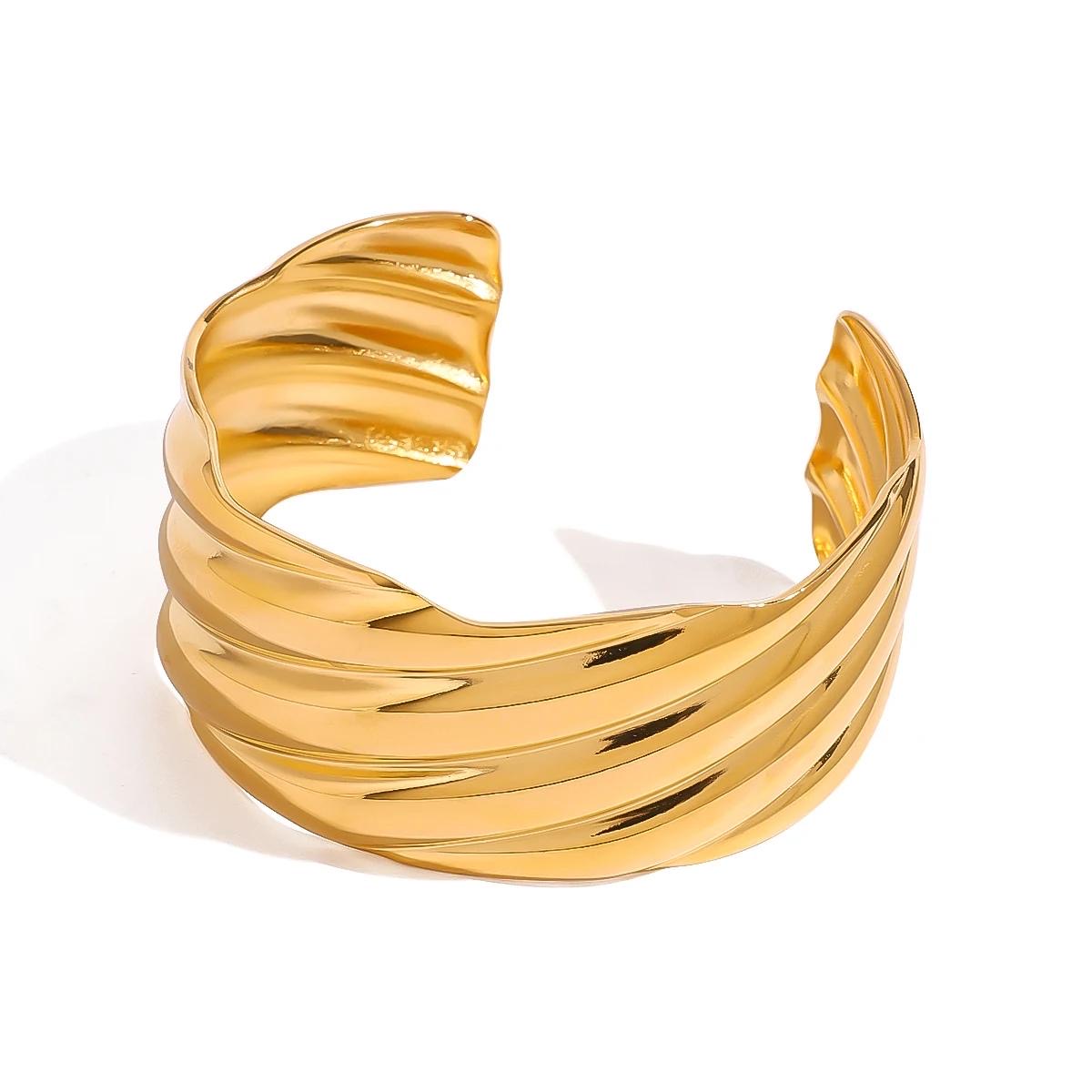 Aurum Layers Cuff