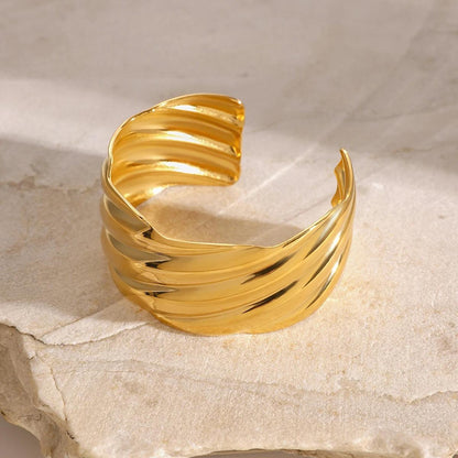 Aurum Layers Cuff
