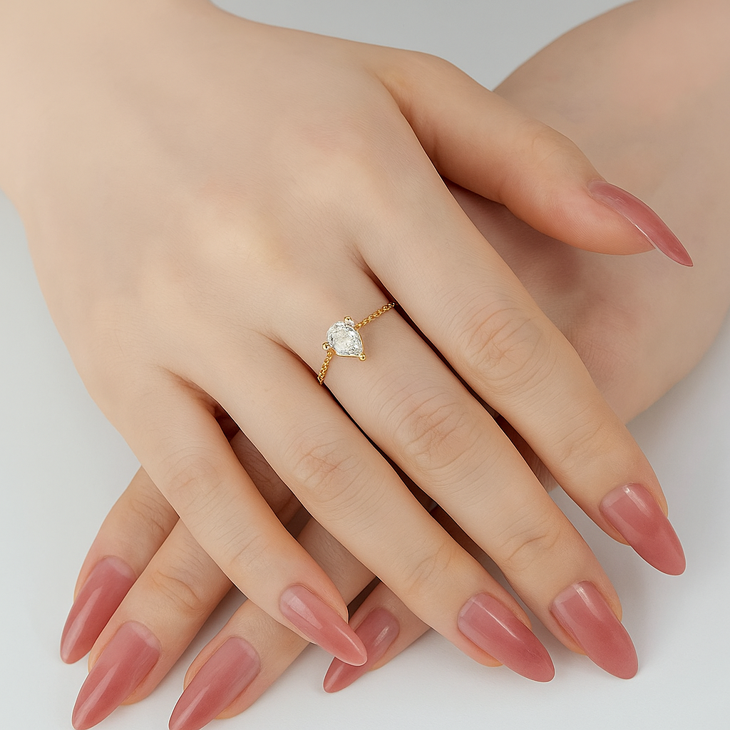 Tear of Light Chain Ring