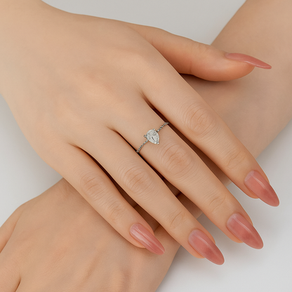 Tear of Light Chain Ring