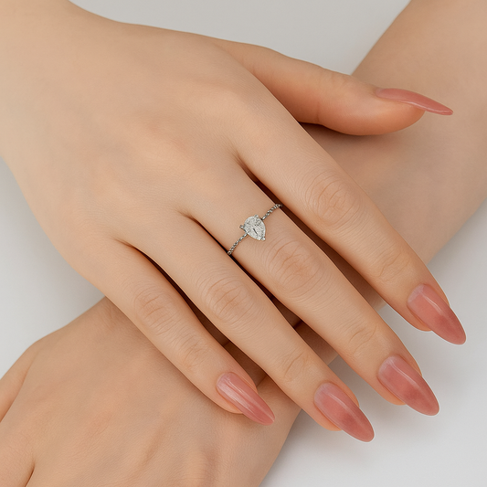 Tear of Light Chain Ring