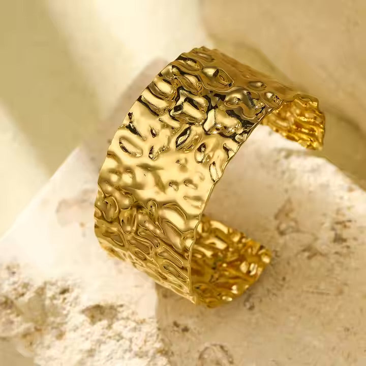 Dune Cuff