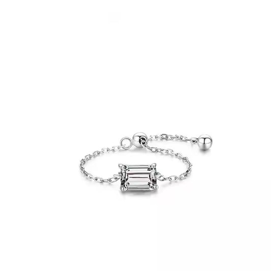 Radiant Bar Chain Ring