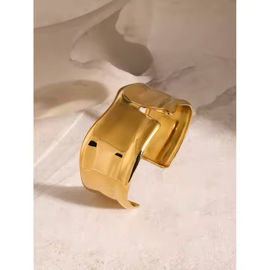 Molten Muse Cuff