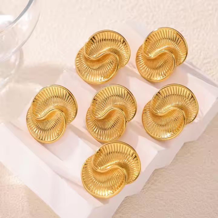 Aurum Wave Earrings