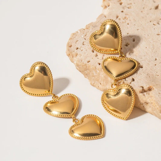 Three fallling hearts