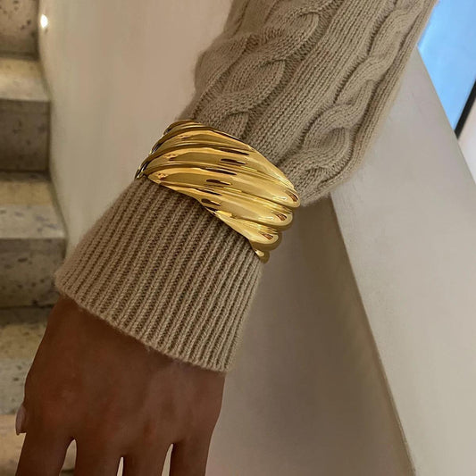 Aurum Layers Cuff